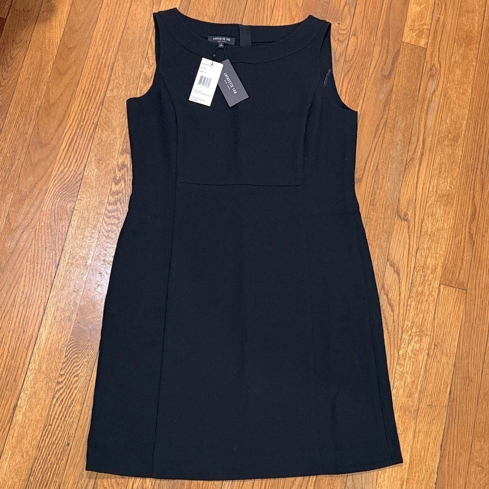 NWT Lafayette 148 crepe bateau neck shift dress 100% wool black size 8 office - Picture 2 of 9